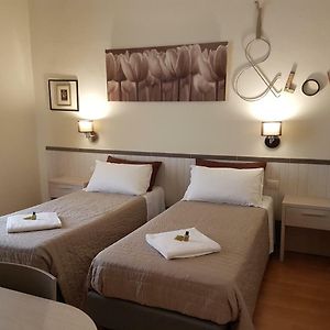 Standaard Kamer met Twee Aparte Bedden